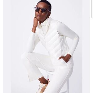 New with tags J.McLaughlin Iridescent Pearly Eira Vest